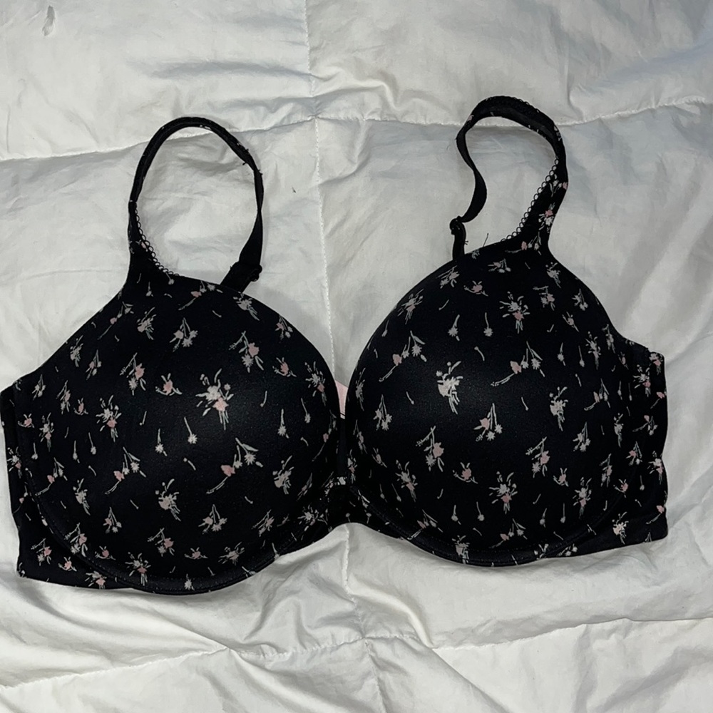 Victoria Secret Smooth Push-Up Bra